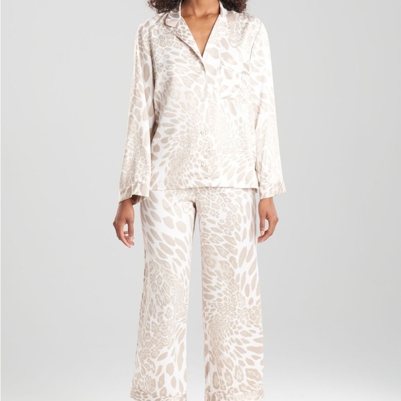 Natori Pink Leopard Pajama Set